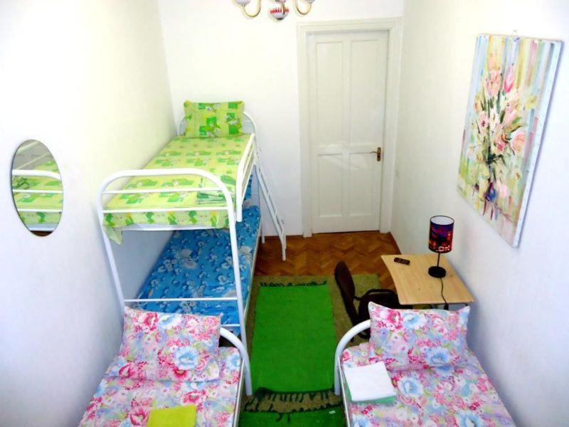 كييف Hostel Kreshatik الغرفة الصورة
